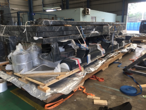 ĐÓNG KIỆN & ĐÓNG HÀNG VÀO CONTAINER